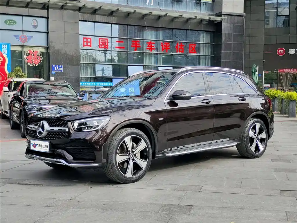 Mercedes-Benz GLC 2022 GLC 300 L 4MATIC Dynamic Collector's Edition