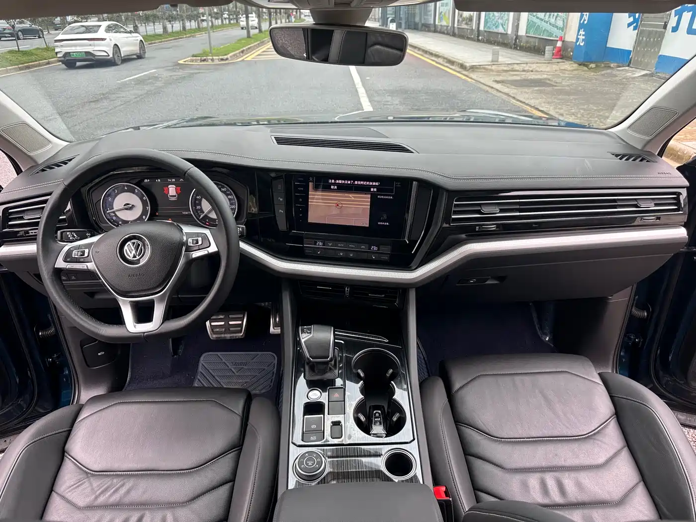 Volkswagen Touareg 2019 2.0TSI Pilot Edition China VI фото 9