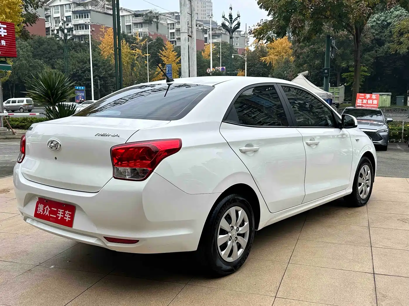 Hyundai Verna 2020 1.4L Manual GL Renewal Edition фото 13