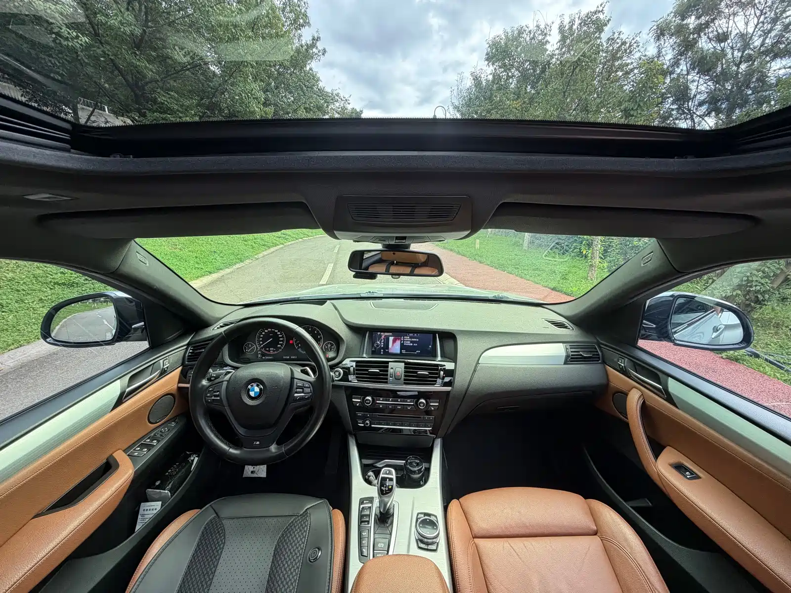 Photo 11 - BMW X4