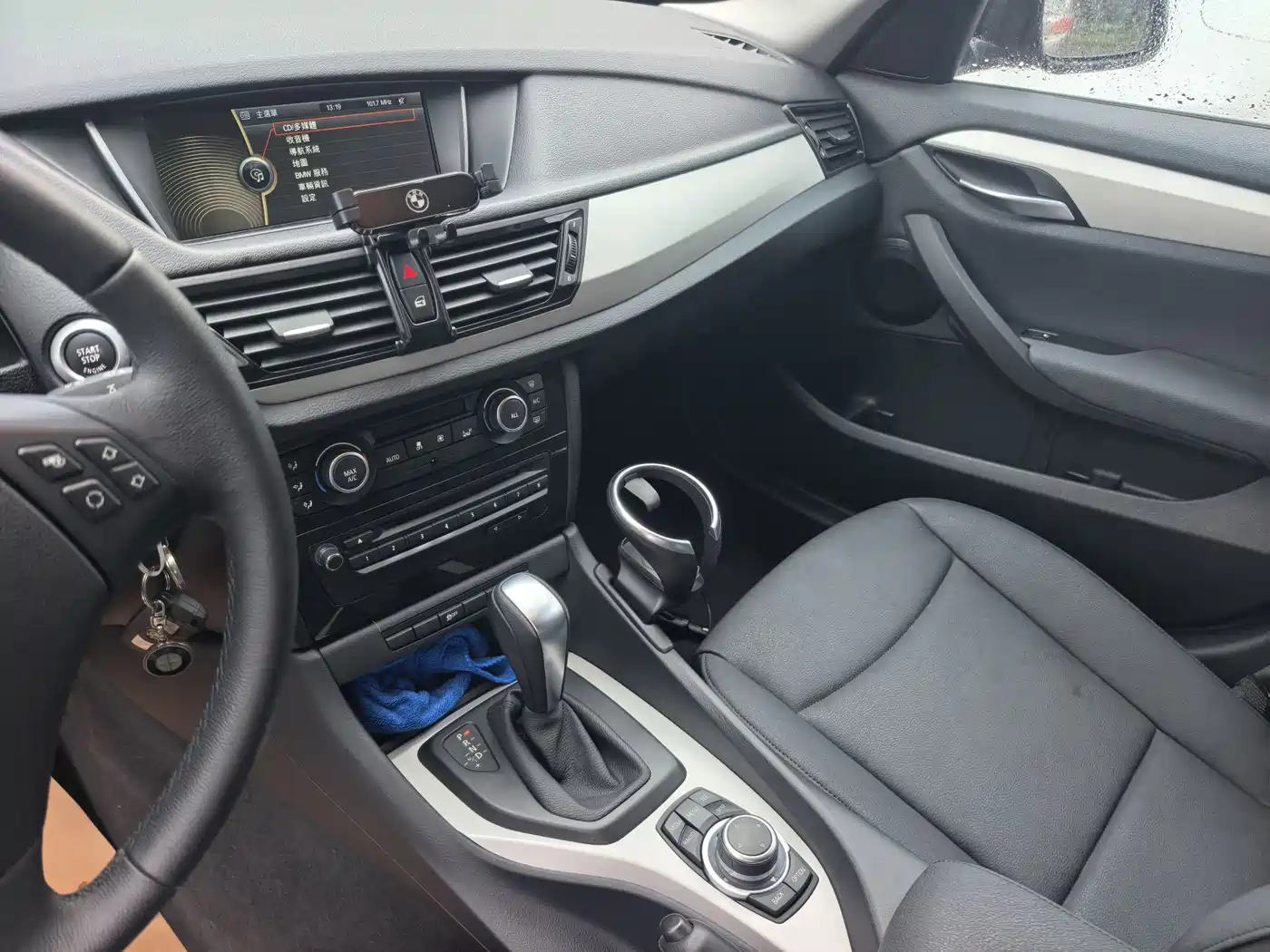 BMW X1 (Import) 2012 sDrive18i Luxury фото 11
