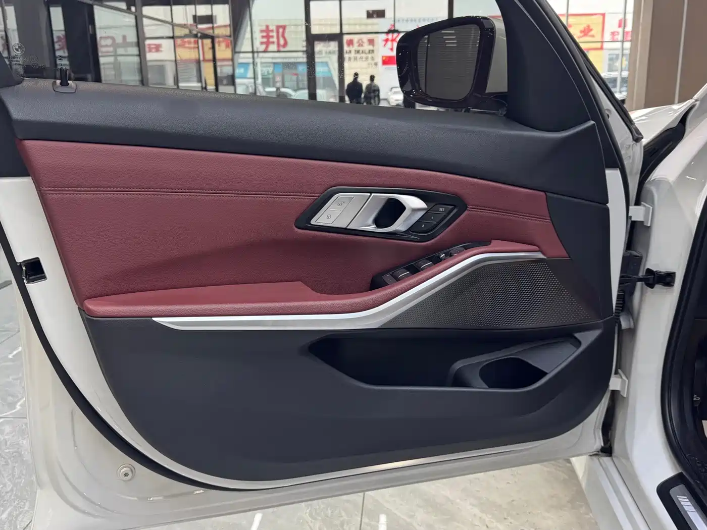 BMW 3 Series 2022 320Li M Sport Package фото 20