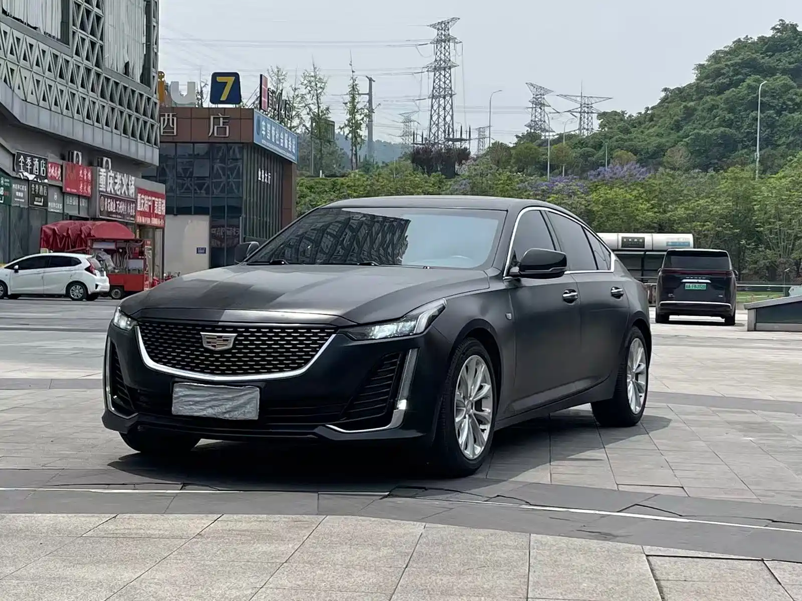 Фото 1 - Cadillac CT5