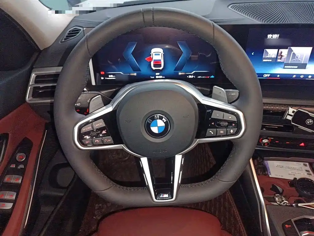 BMW 3 Series 2025 325i M Sport Package фото 7