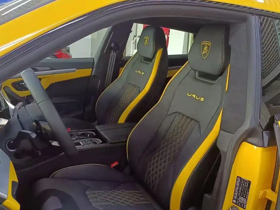 Lamborghini Urus 2023 4.0T V8 S фото 7