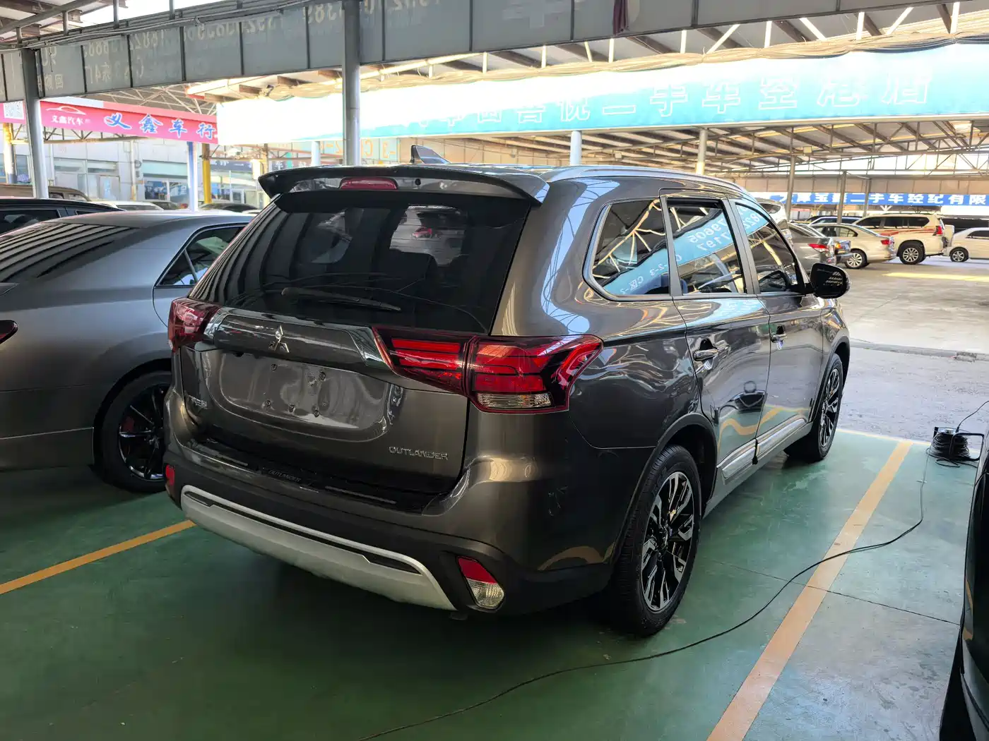 Mitsubishi Outlander 2019 2.0L 2WD Enjoy 5-Seater China VI фото 4
