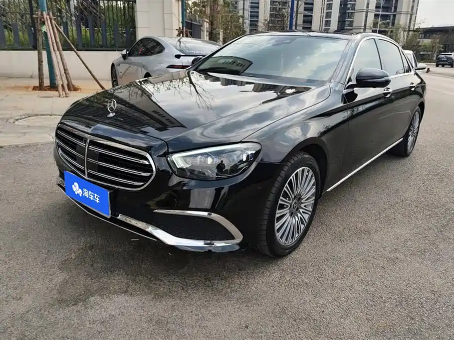  E CLASS