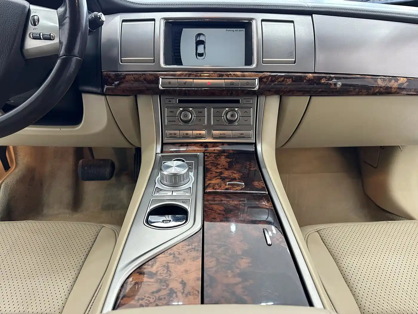 Jaguar XF 2009 2009 Model XF 3.0L V6 Luxury Edition