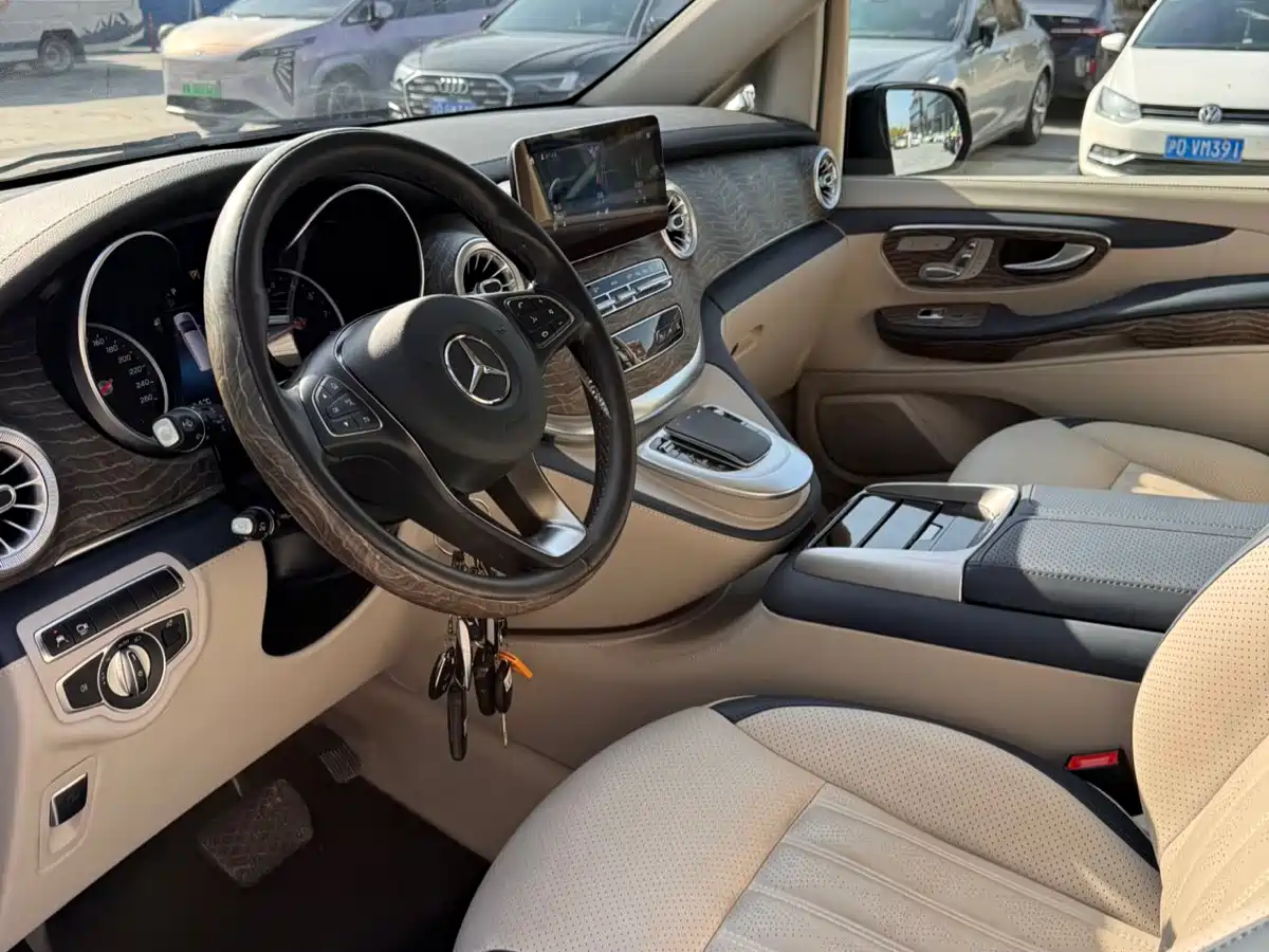 WEIHAO AUTOMOBILE KAMOZ V CLASS