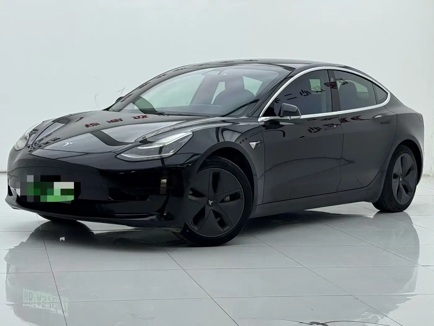 TESLA MODEL 3 2020