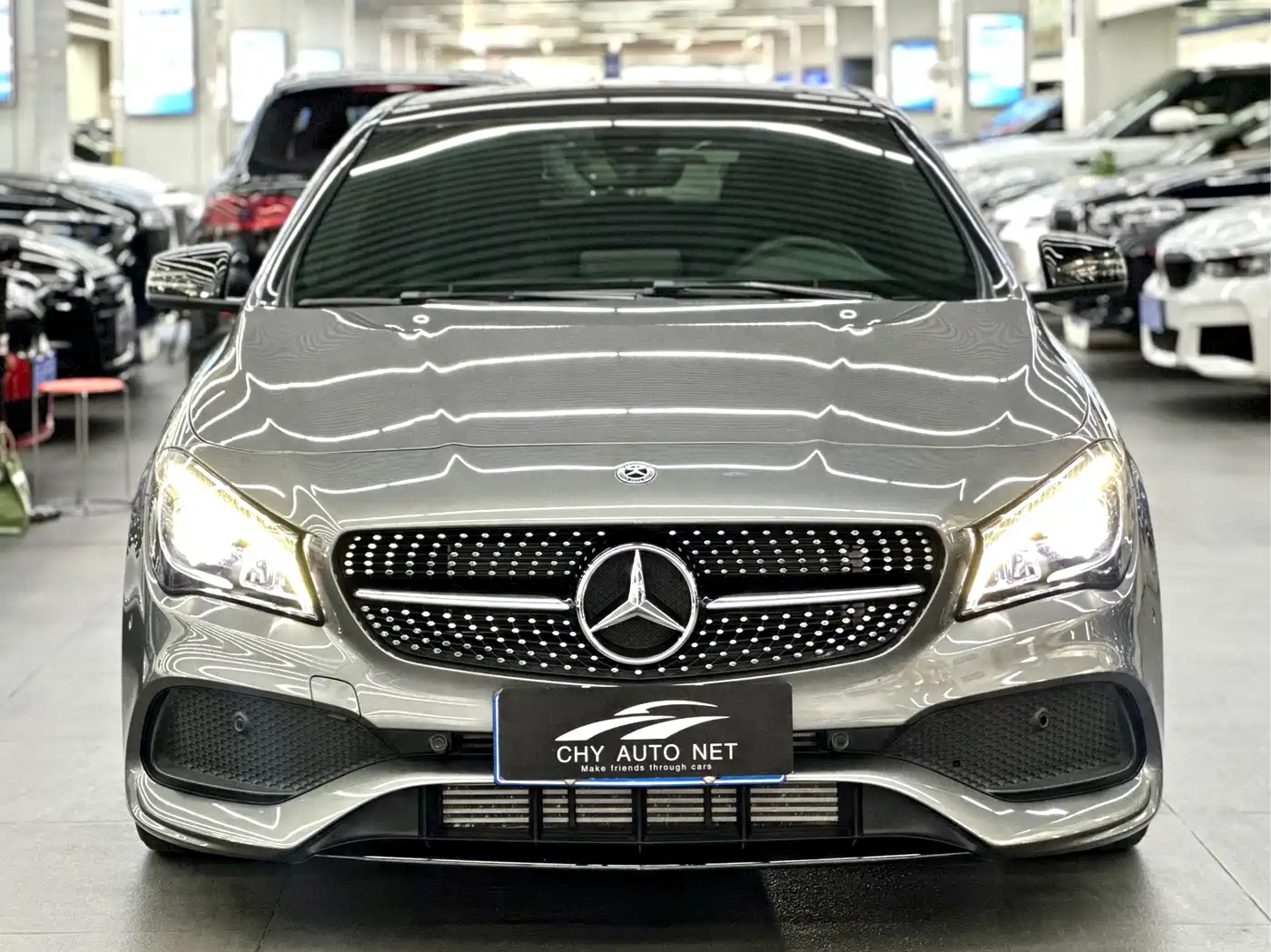 Mercedes-Benz CLA (Import) 2018 CLA 220 4MATIC фото 3