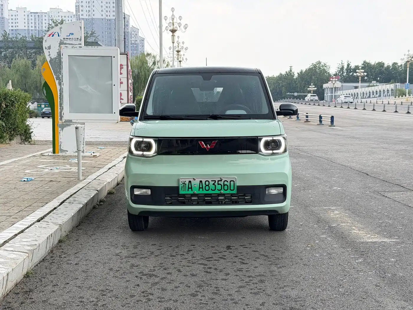 Фото 2 - Wuling Motors Hongguang MINIEV