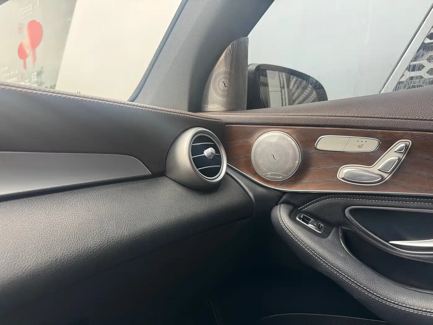 Mercedes-Benz GLC 2020 Facelift GLC 260 L 4MATIC Luxury фото 11