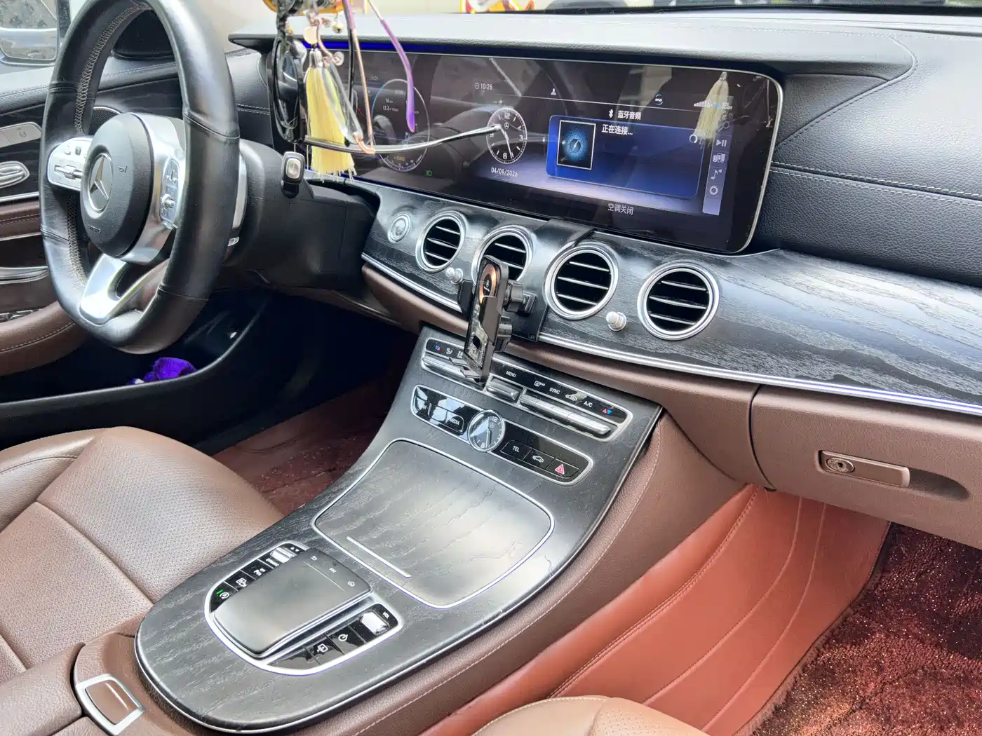 Mercedes-Benz E-Class 2019 E 300 L Sport Luxury фото 5