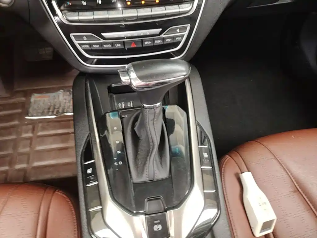 BAIC Senova D50 2018 2018 1.5L CVT Premium Smart Connect Edition