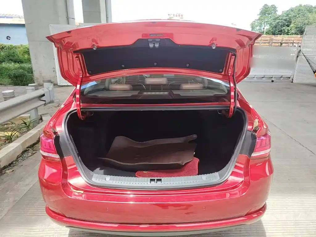 BAIC Senova D50 2018 2018 1.5L CVT Premium Smart Connect Edition
