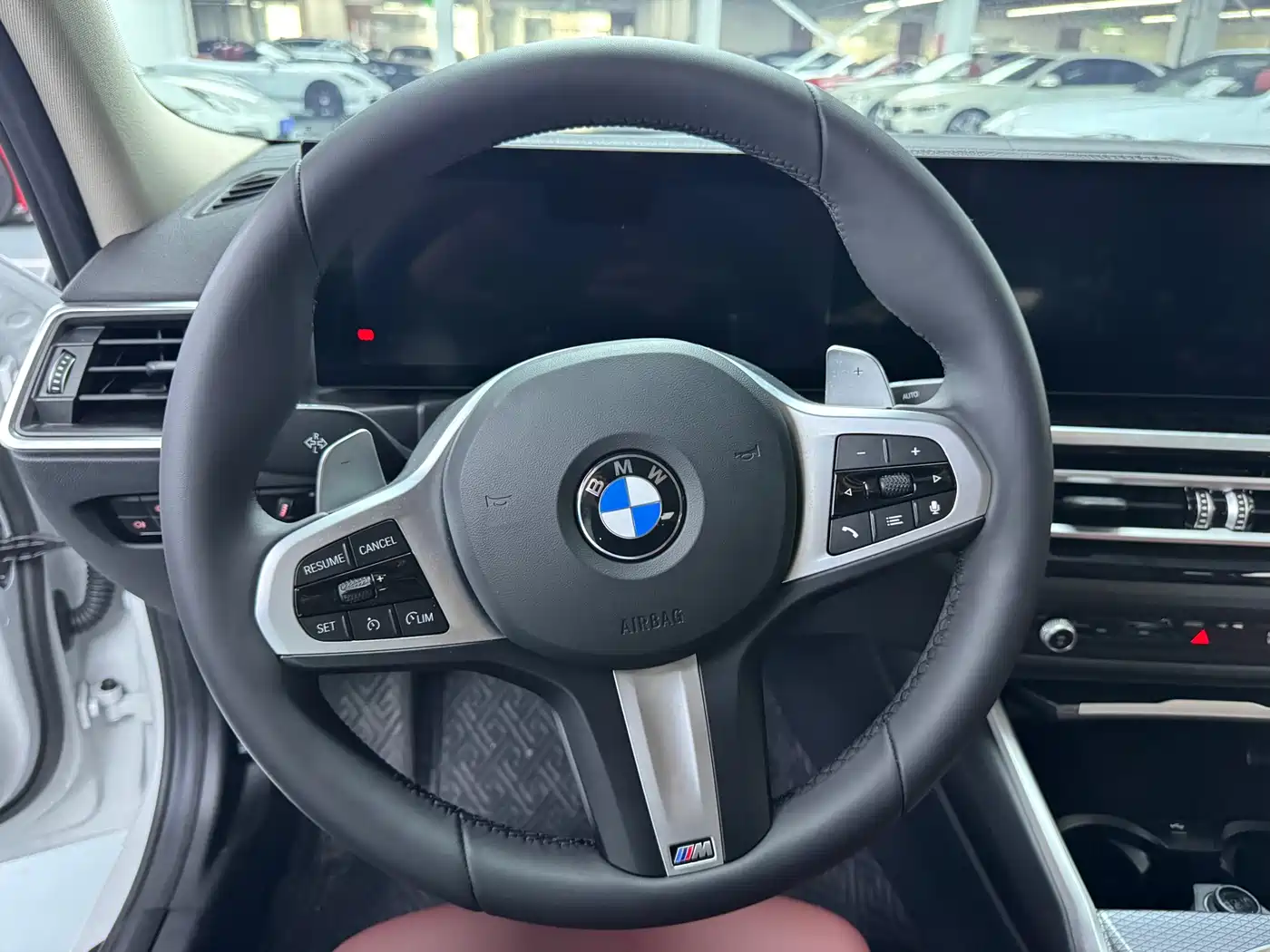 BMW 3 Series 2024 325Li M Sport Shadowline Package фото 7