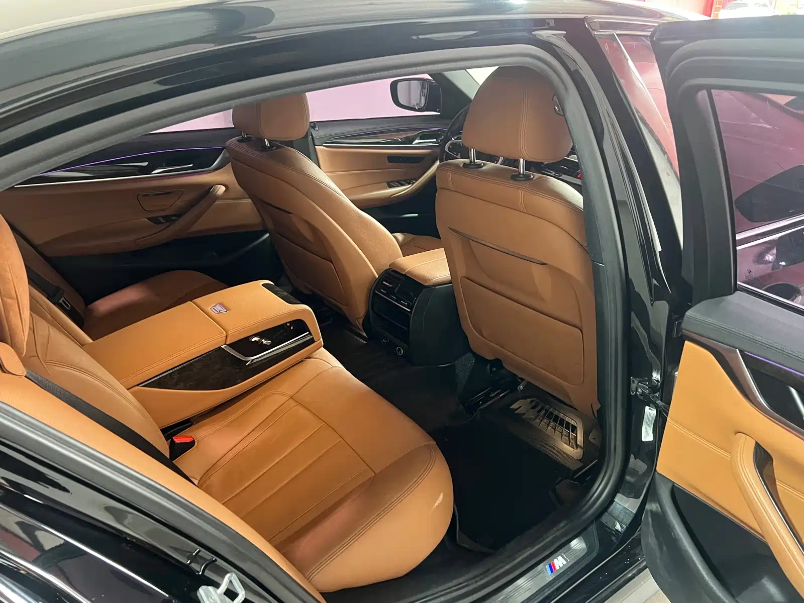 Фото 10 - BMW 5 Series