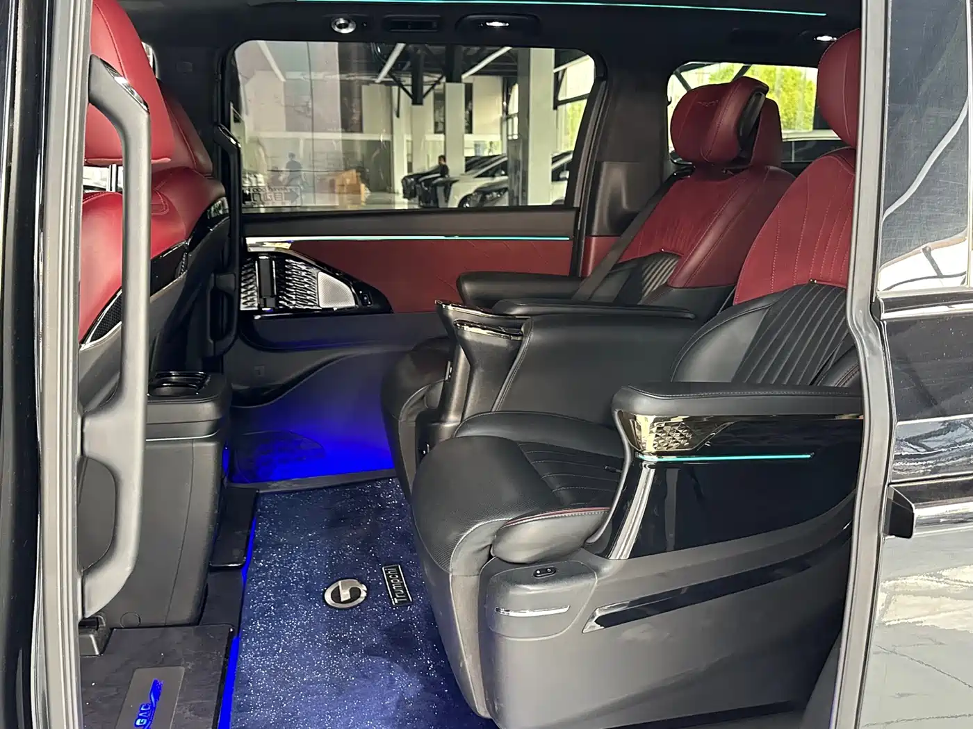 GAC TRUMPCHI M8