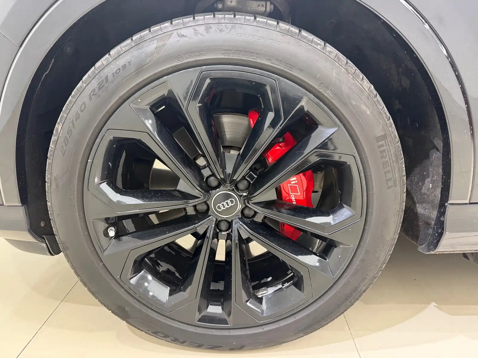 Photo 19 - Audi Q7