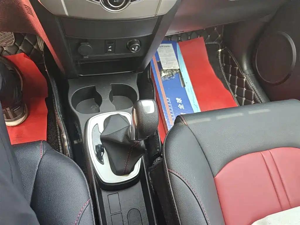 Haval H1 2017 2017 Red Label 1.5L AMT Luxury