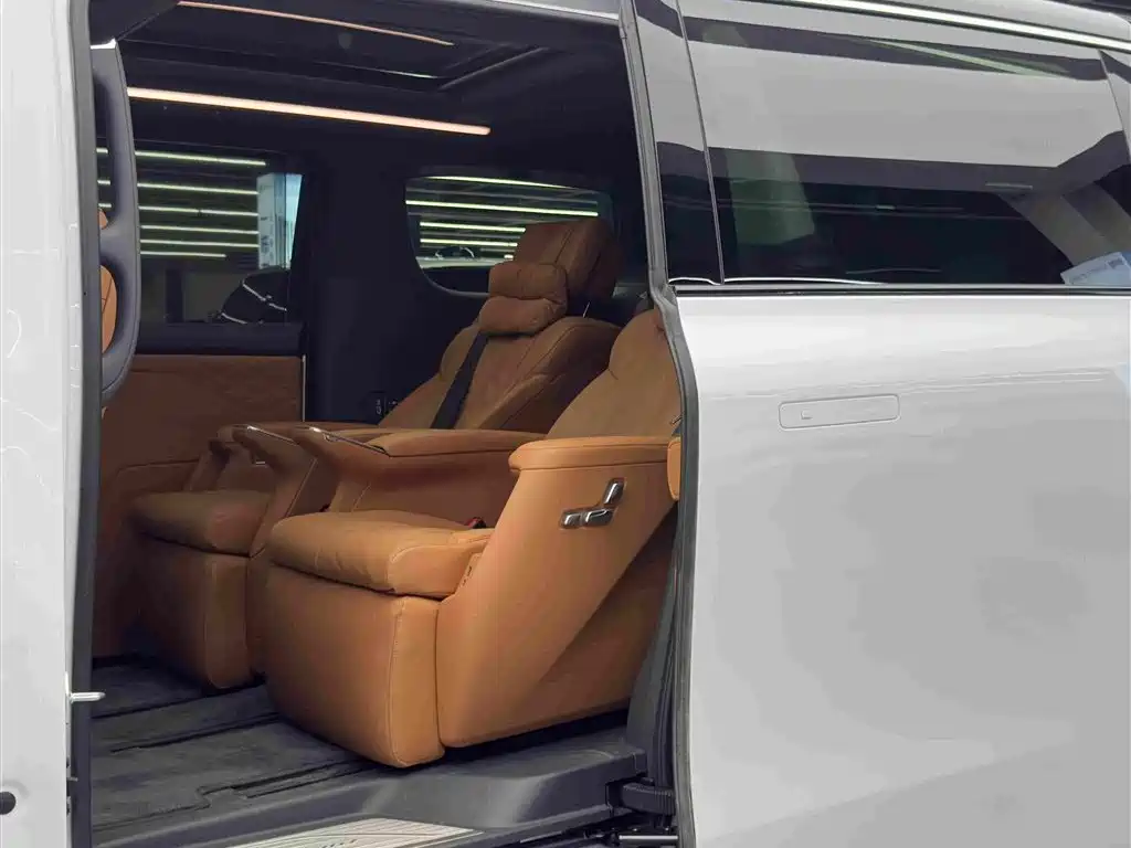 Buick Zhijing Shijia 2026 2026 Model PHEV Base Version