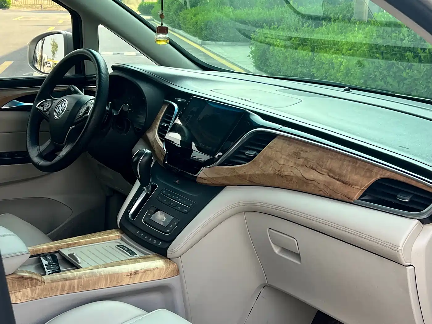 Buick GL8 2018 ES 28T Comfort Type China VI фото 9