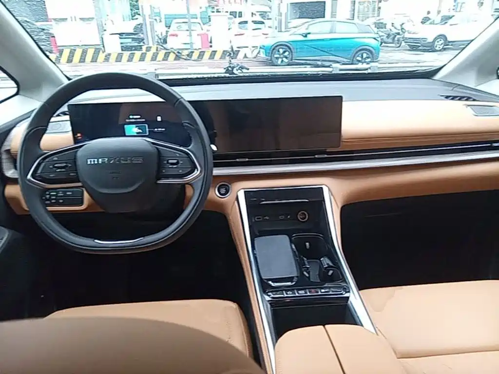 SAIC Maxus Maxus G50 PHEV 2025 2025 Pilot Edition