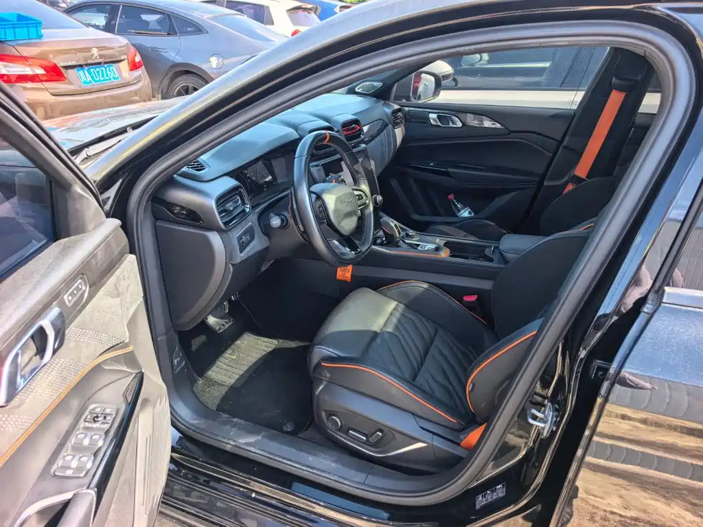 Lynk & Co 02 Hatchback 2021 2021 2.0TD Halo Driving Control Package Edition