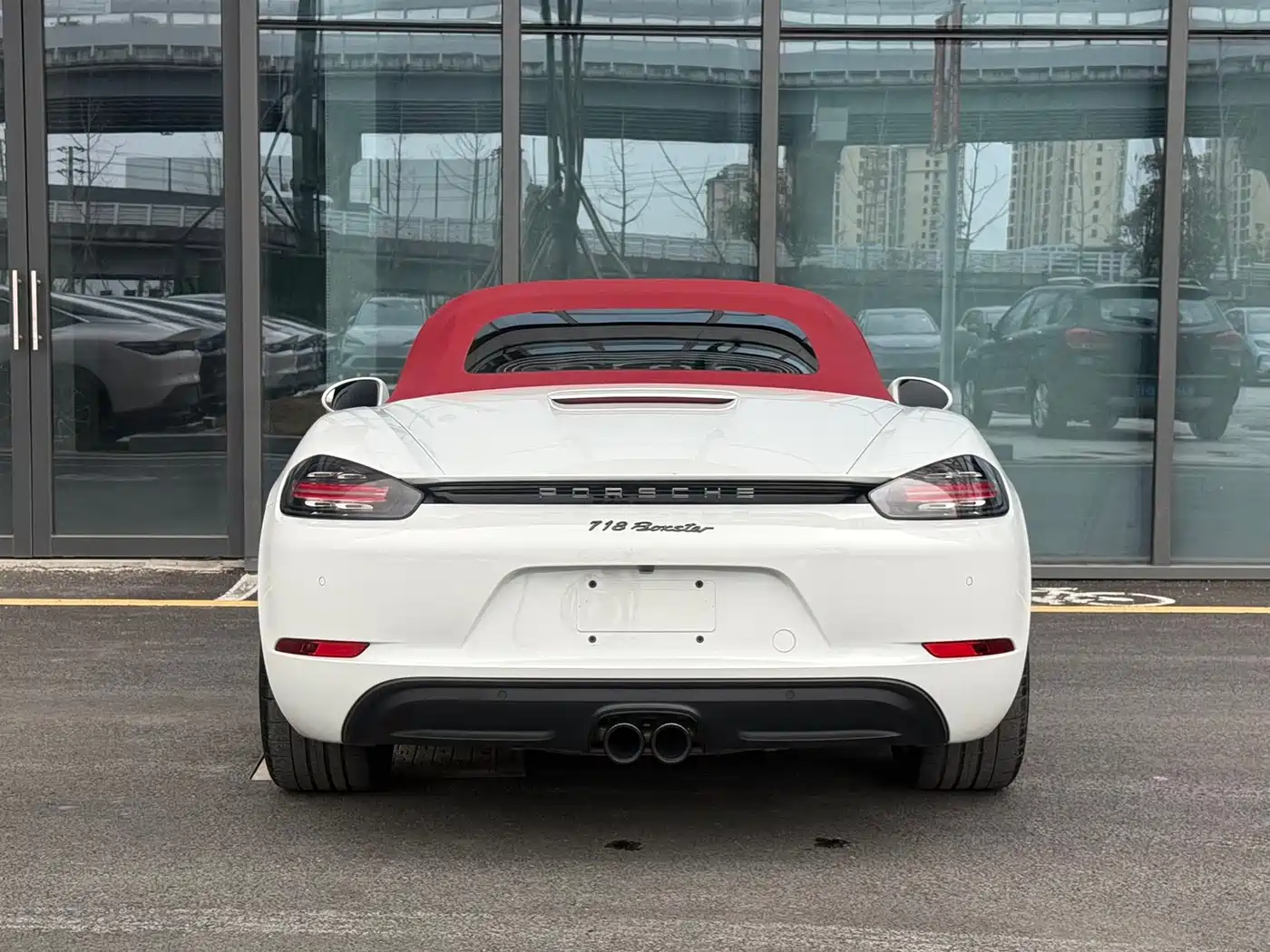 Porsche 718 2022 Boxster 2.0T фото 5