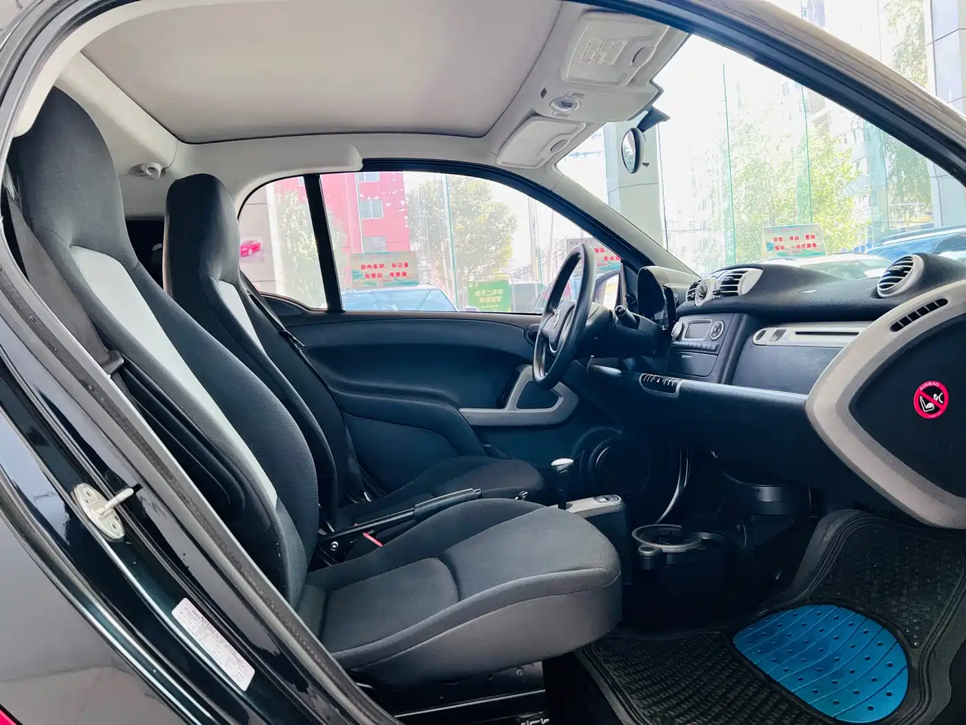 smart fortwo 2012 2011 1.0 MHD Hardtop Standard