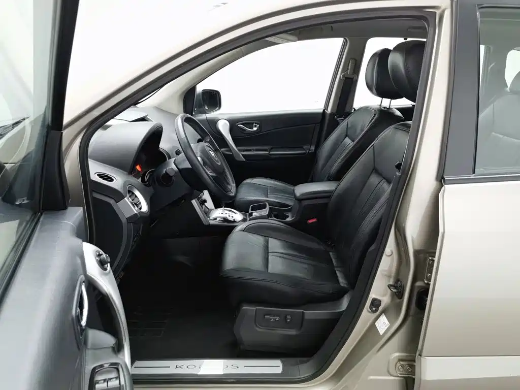 Renault Koleos (Import) 2010 2010 2.5L 4WD Comfort