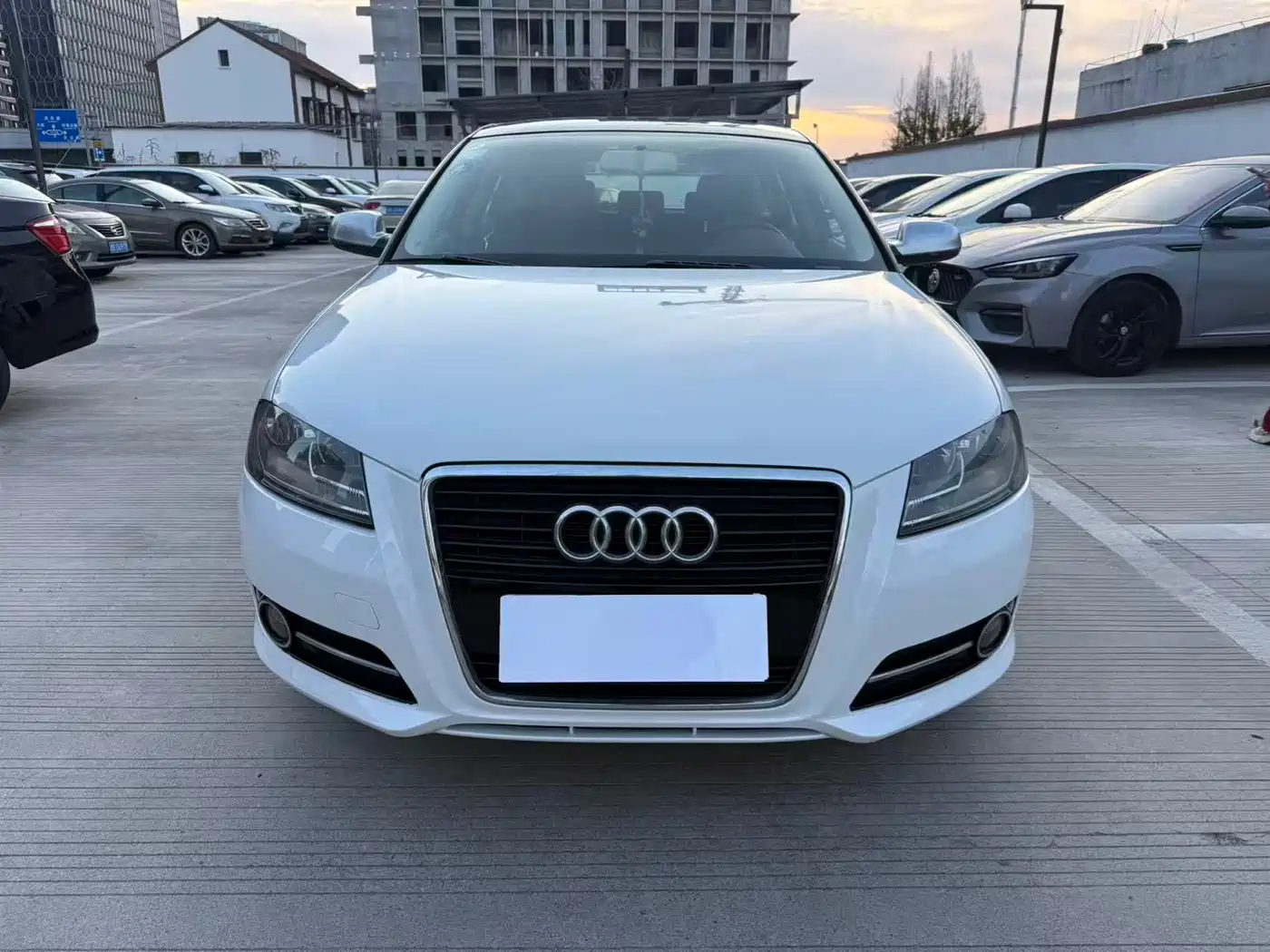 Audi A3 (Import) 2010 Sportback 1.4T Comfort Model фото 2