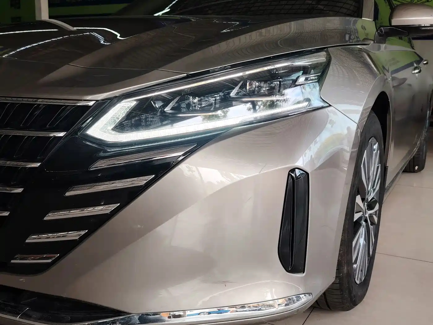 Nissan TEANA, миниатюра 3