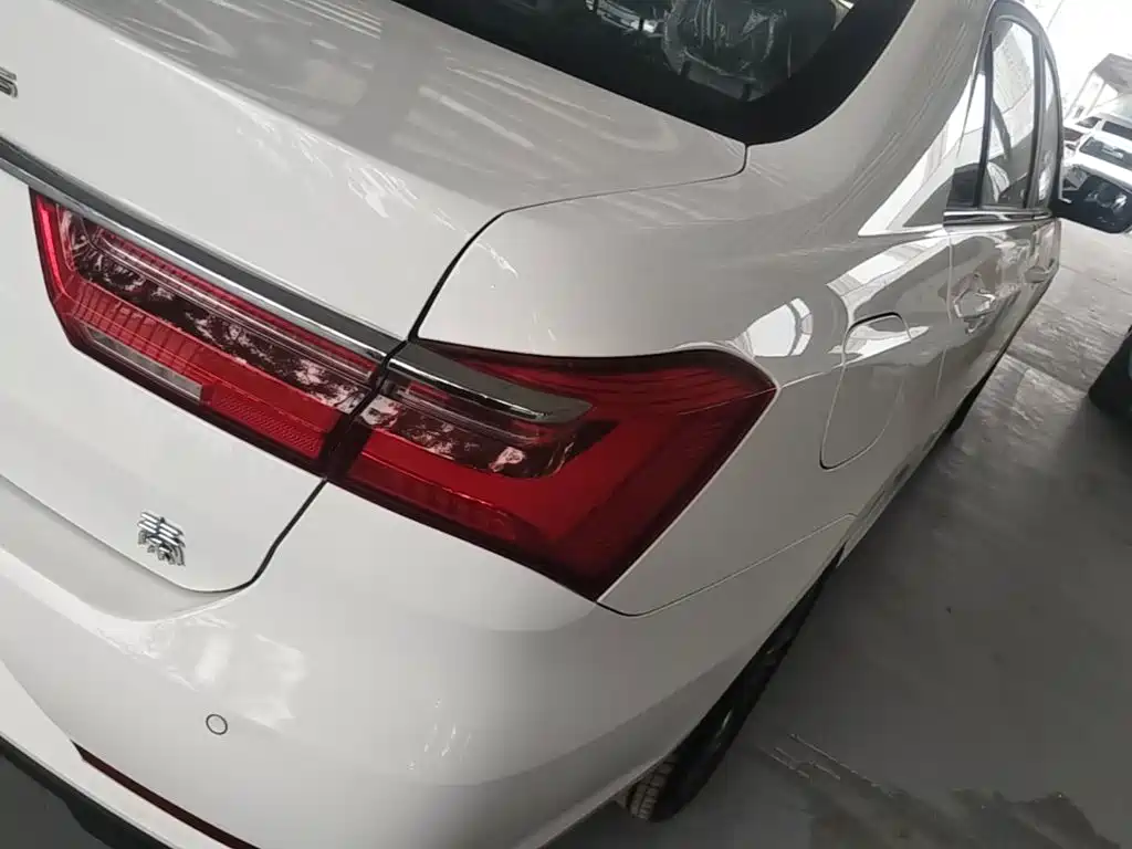 Фото 8 - BYD Qin New Energy