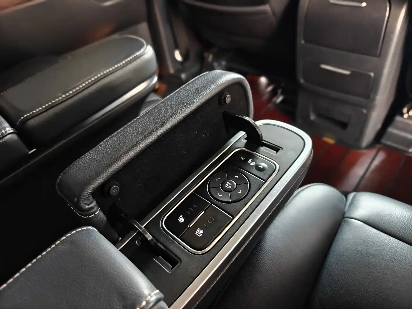 GAC Trumpchi Trumpchi M8 2019 320T Ultimate Edition фото 18