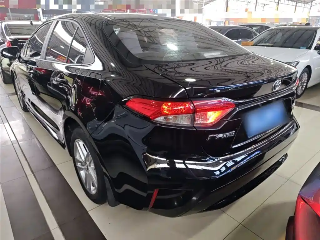 Toyota Levin 2019 185T CVT Luxury Edition China VI фото 5
