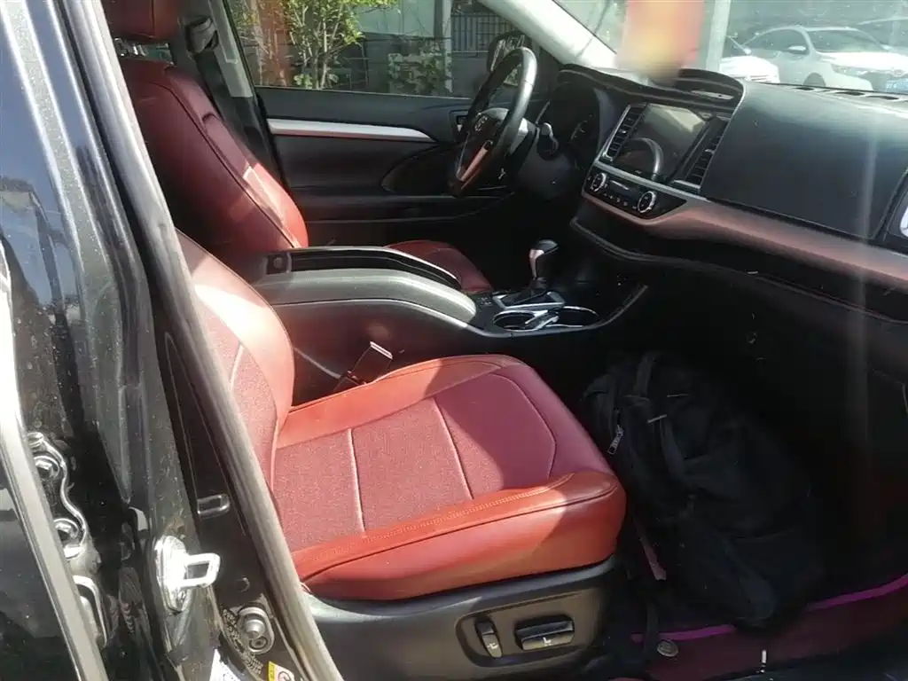 Toyota Highlander 2018 2.0T 4WD Luxury 7-seater (China V) фото 25