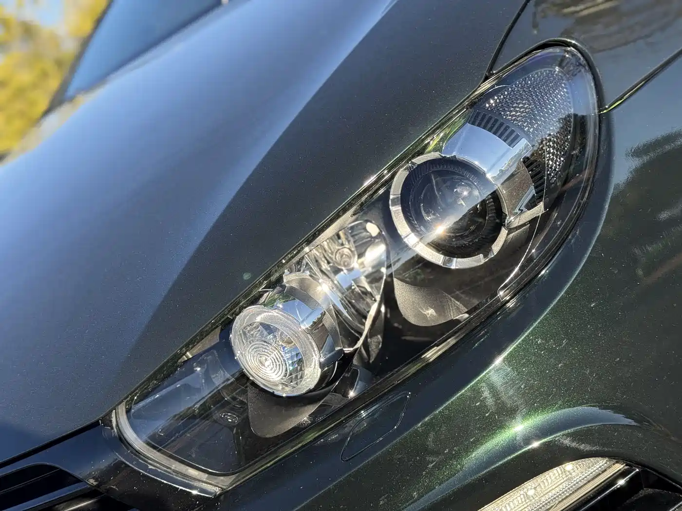 Volkswagen Scirocco 2011 Model R 2.0TSI фото 9