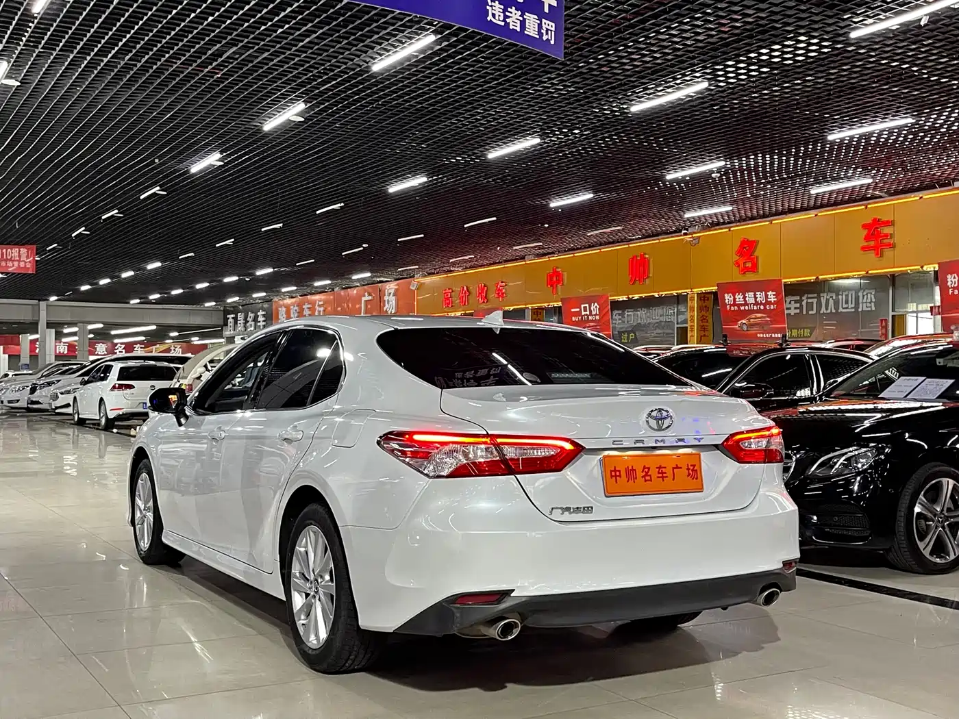 Toyota Camry 2023 2.0GVP Leading Edition фото 4