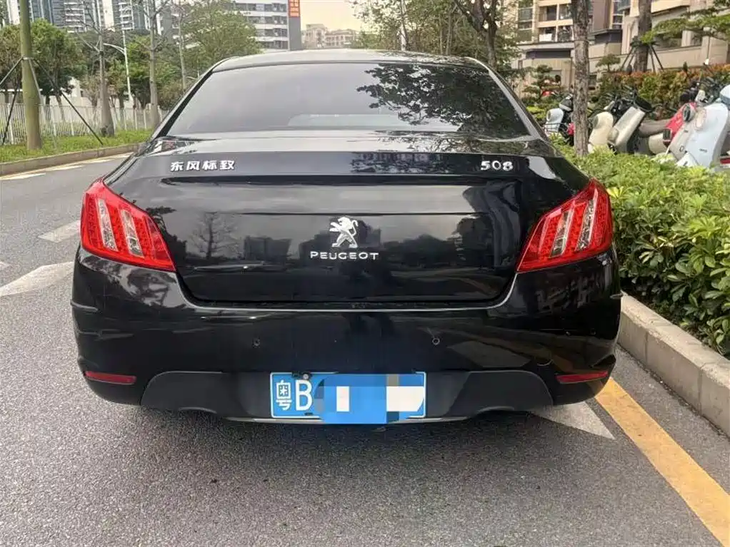Peugeot 508 2013 2.0L 2nd Anniversary Auto Sunroof Classic Edition фото 6