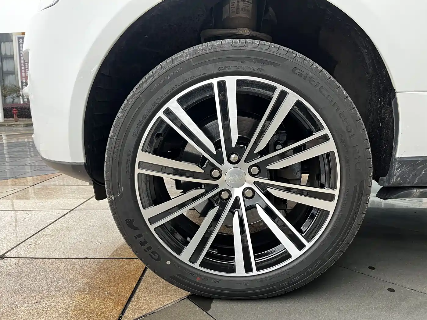 Land Rover Range Rover 2015 3.0 TDV6 Vogue фото 13