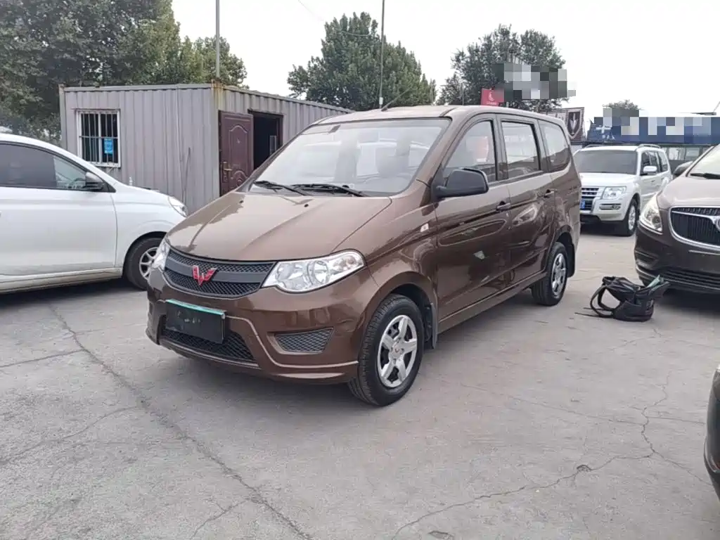 Wuling Motors Wuling Hongguang 2020 — пригон из Китая