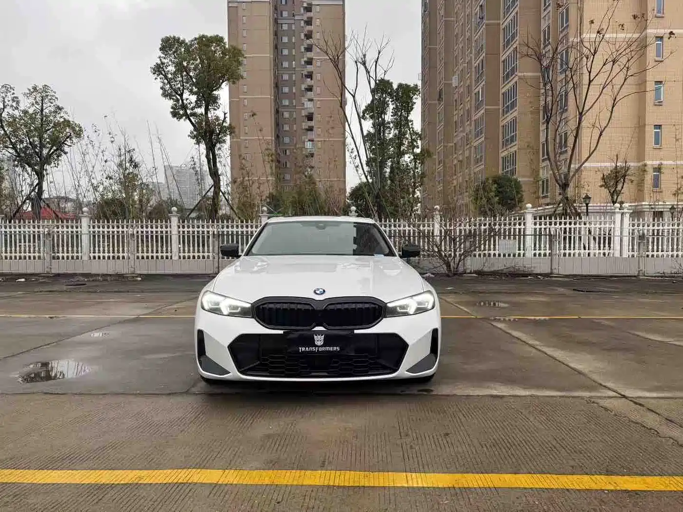 BMW 3 Series 2025 330Li M Sport Night Edition фото 9