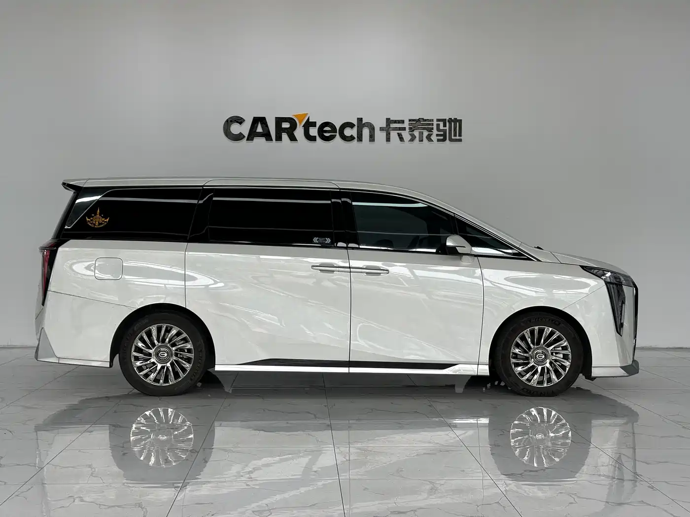 GAC TRUMPCHI M8