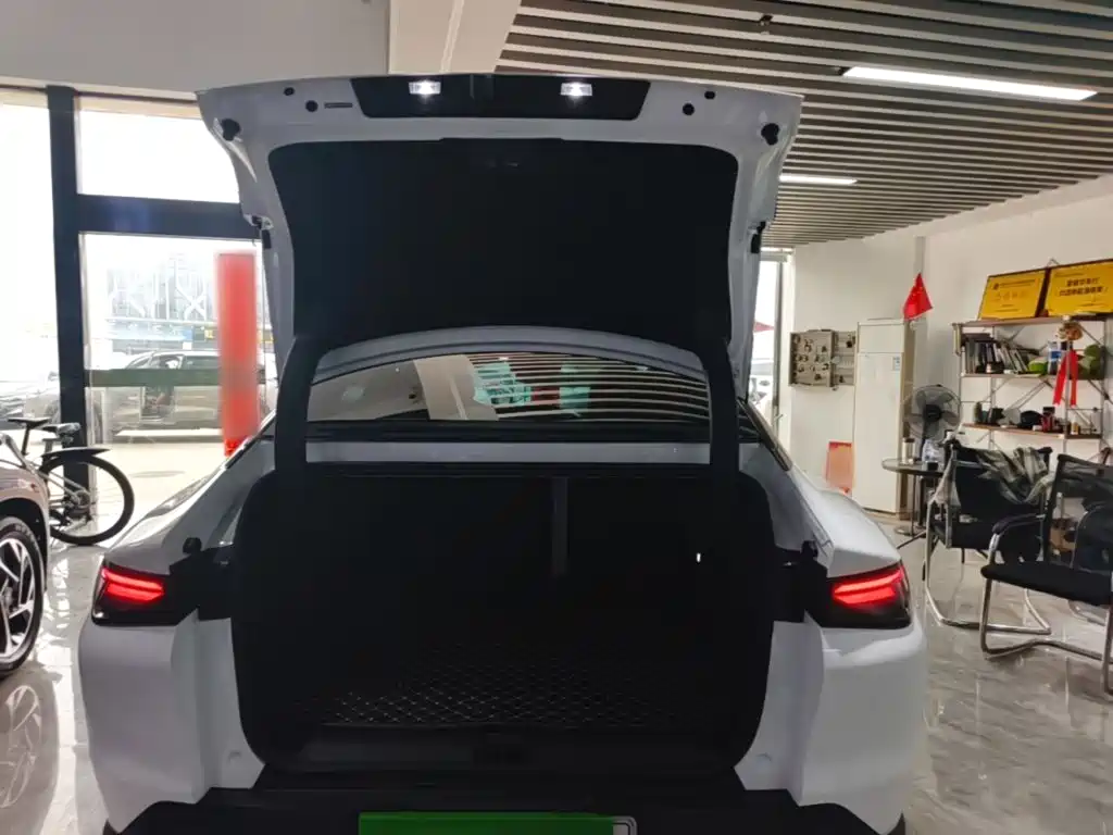 ARCFOX Alpha S5 2026 2025 Model 560MAX 185kW