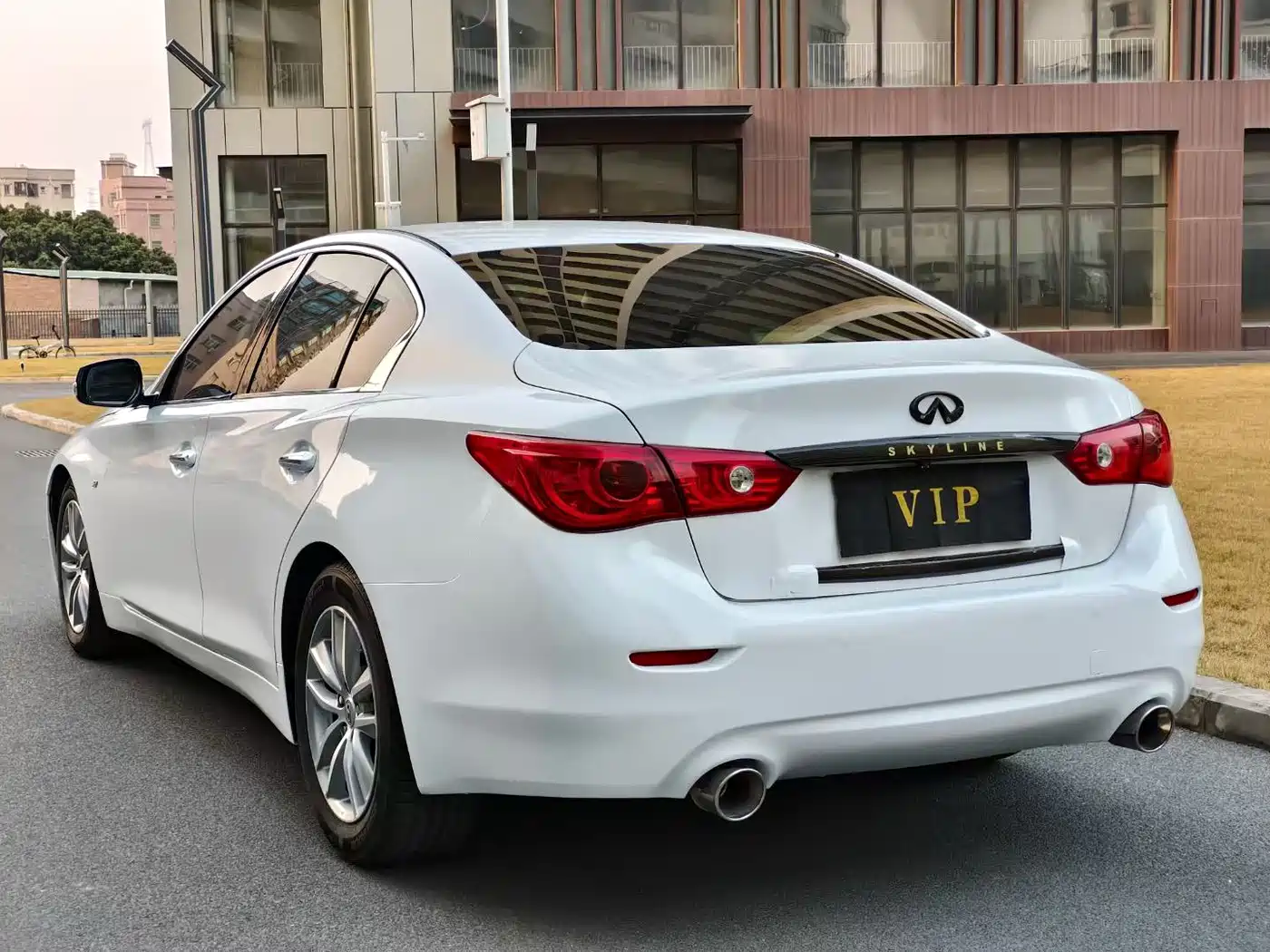 Infiniti Q50 2018 2014 3.7L Comfort Edition