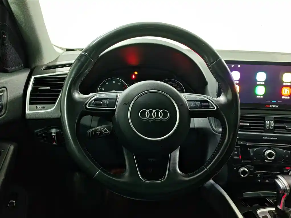 Audi Q5 2017 40 TFSI Technology фото 11