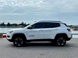 Фото 8 - Jeep Compass