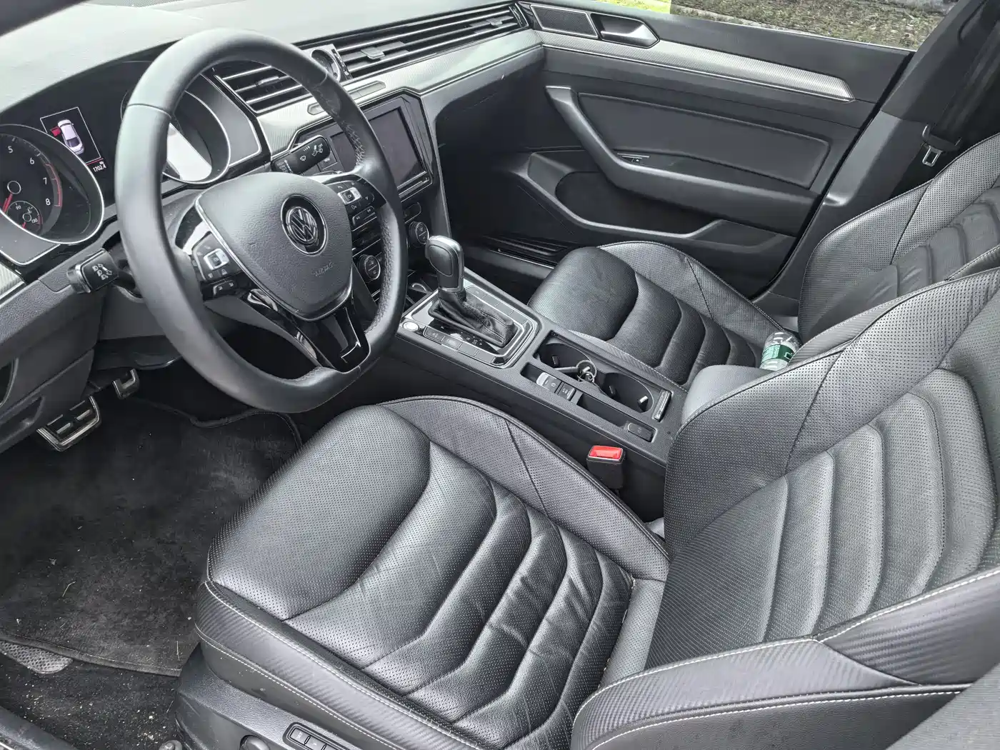 Volkswagen FAW-Volkswagen CC 2019 330TSI Charm Edition China VI фото 4
